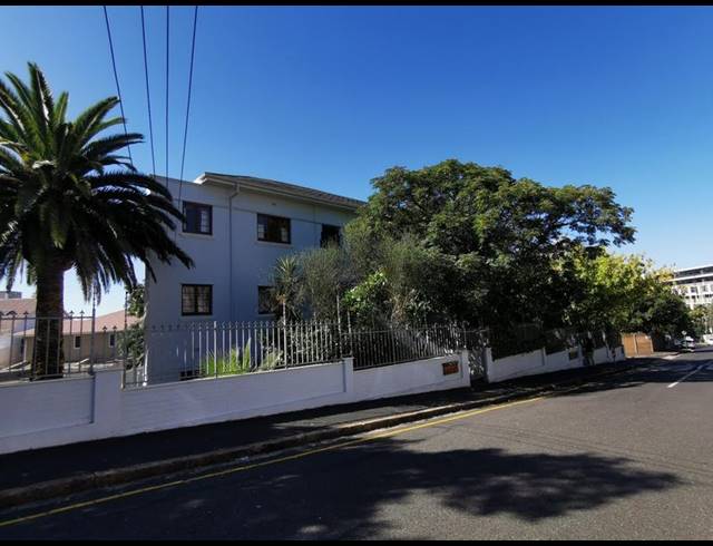 2 BEDROOM PROPERTY TO RENT IN GREEN POINT